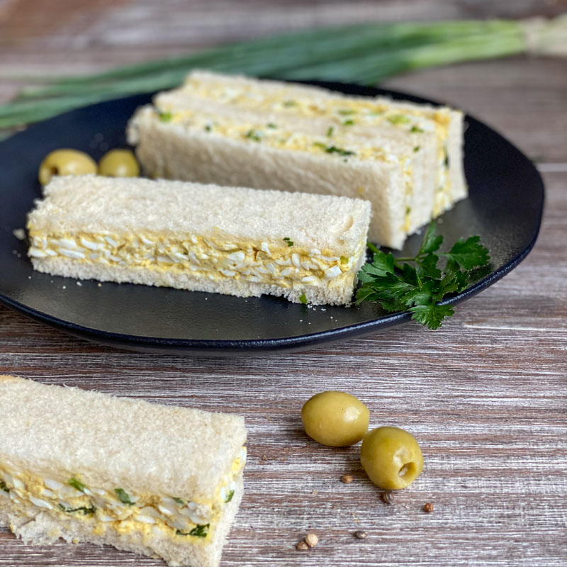 Sandwich miga huevo Karu