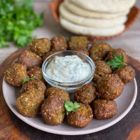 Falafel con satziki 500gr