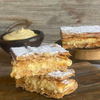 MILHOJAS DE CREMA PASTELERA